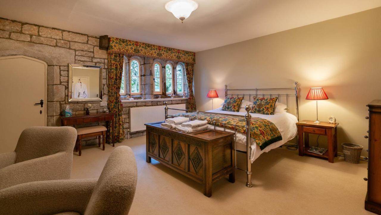 Hurstwood Hall Burnley
